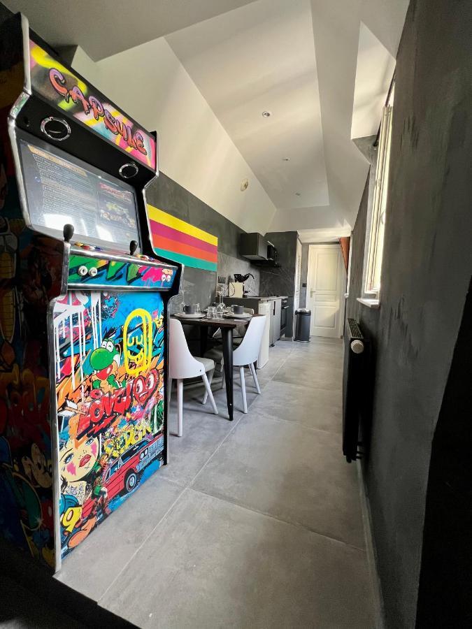 Capsule Art Deco - Jacuzzi - Netflix - Home Cinema - Arcade De Jeux & Nintendo Switch - 2 Chambres - Filet Suspendu 瓦朗西纳 外观 照片